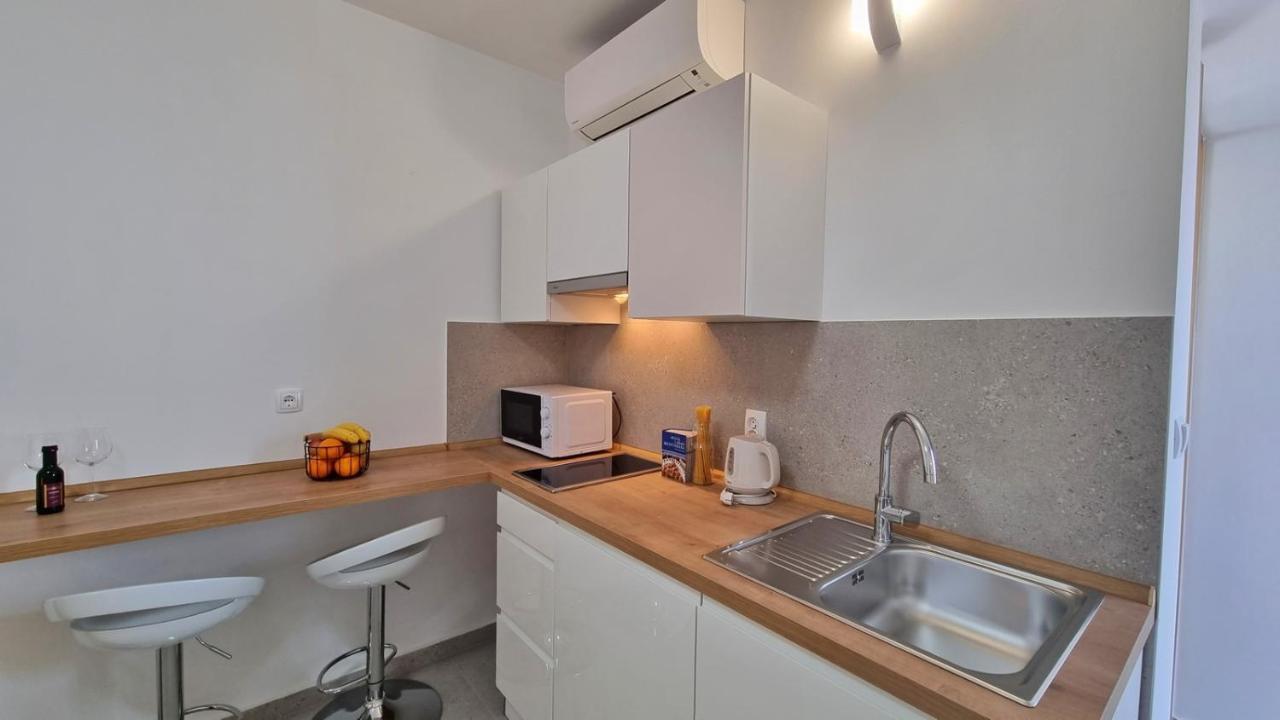 Apartmani Pavlovic Krk Town Eksteriør bilde