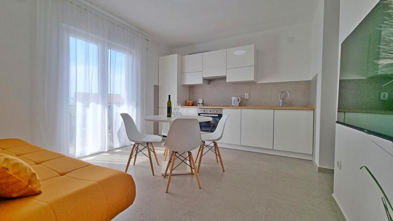 Apartmani Pavlovic Krk Town Eksteriør bilde